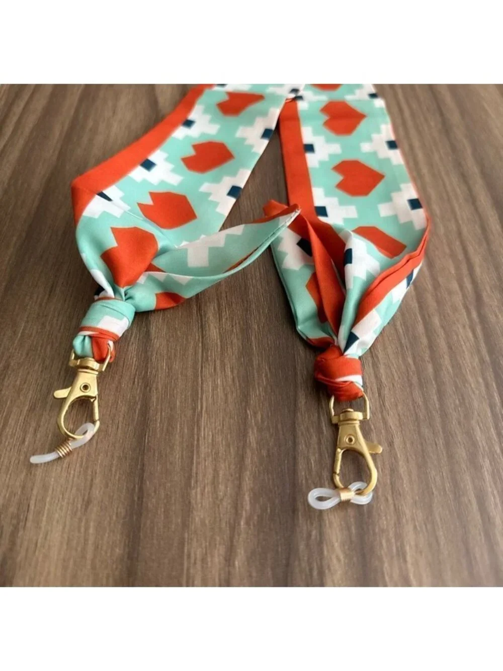 Boho sunglasses strap Q1